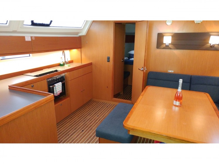 Bavaria 46 Cruiser - Yacht Charter Sailica