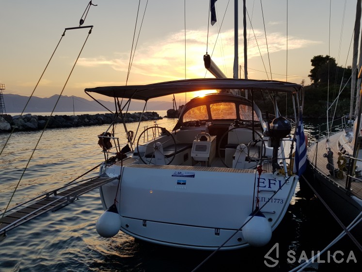 Bavaria 46 Cruiser - Yacht Charter Sailica