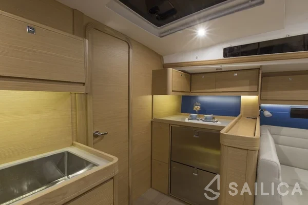 Dufour 460 GL - Yacht Charter Sailica