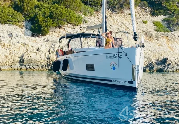 Oceanis 46.1 - Yacht Charter Sailica