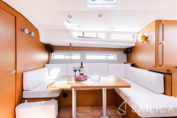 Sun Odyssey 490 - Yacht Charter Sailica