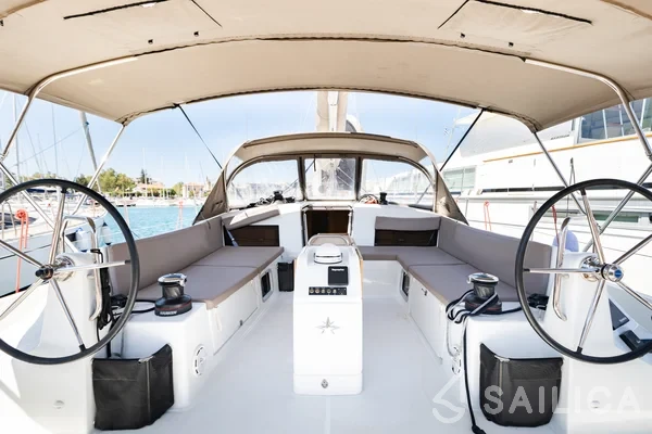 Sun Odyssey 490 - Yacht Charter Sailica