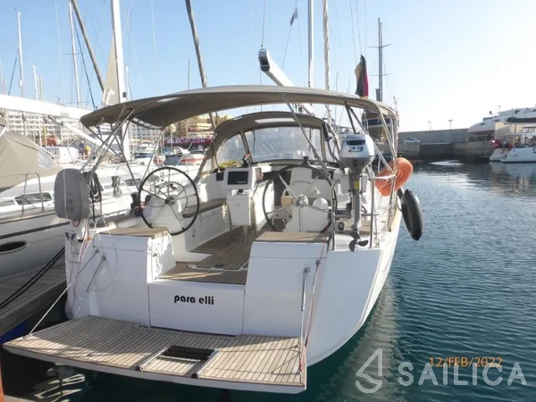 Sun Odyssey 419 - Yacht Charter Sailica