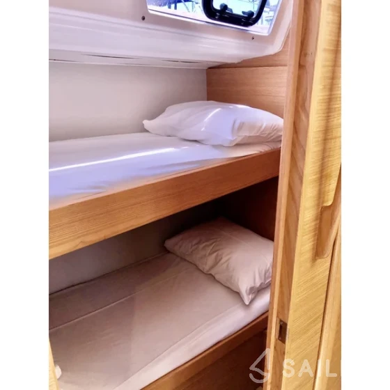 Dufour 430 Grand Large - Yacht Charter Sailica