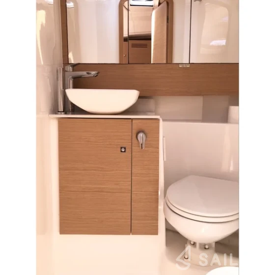 Dufour 430 Grand Large - Yacht Charter Sailica