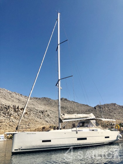 Dufour 430 Grand Large - Yacht Charter Sailica