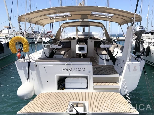 Dufour 430 Grand Large - Yacht Charter Sailica