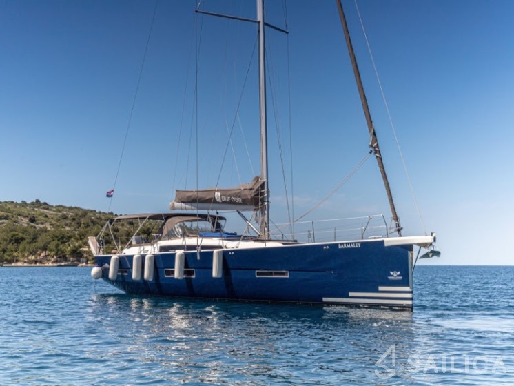 Dufour 56 Exclusive - Yacht Charter Sailica