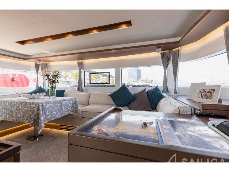 Lagoon 50 - Yacht Charter Sailica