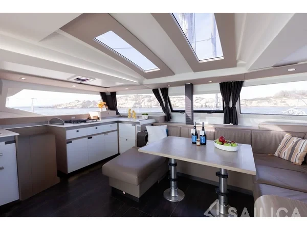 Elba 45 - Yacht Charter Sailica