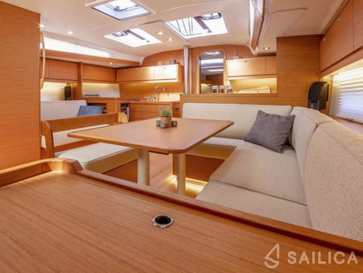 Dufour 430 - Yacht Charter Sailica