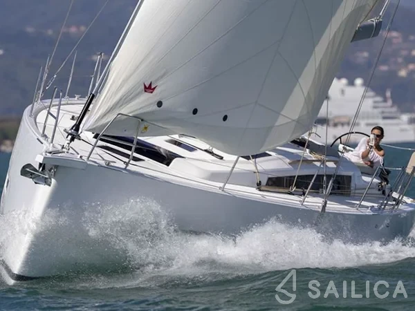 Dufour 430 - Yacht Charter Sailica