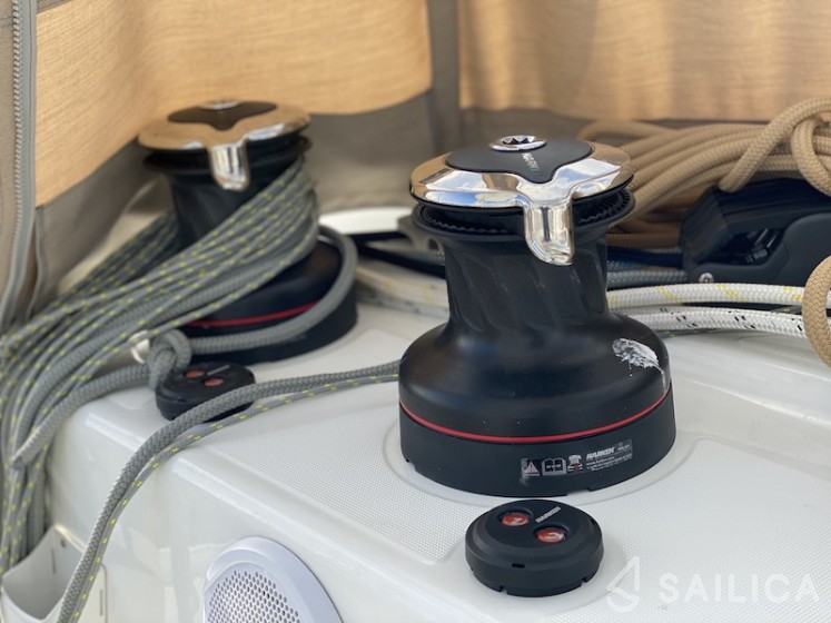Lagoon 46  - Yacht Charter Sailica