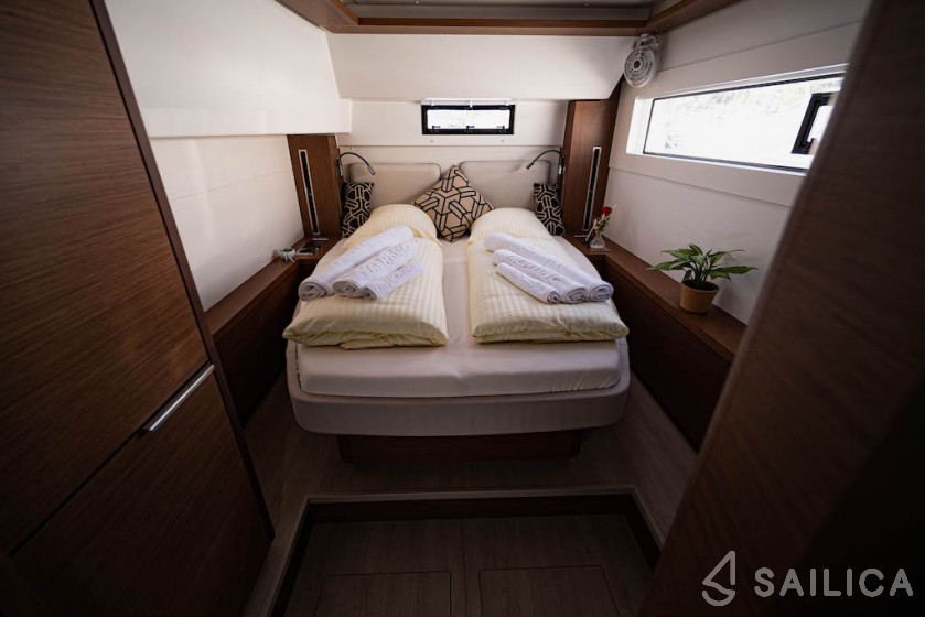 Lagoon 46  - Yacht Charter Sailica