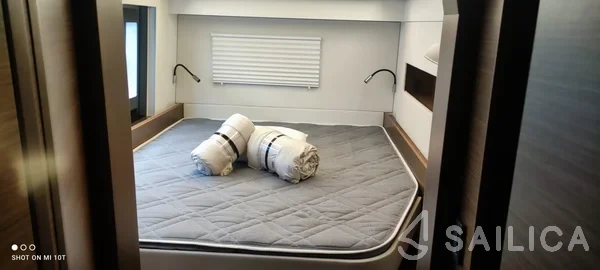 Nautitech 46 Fly - Yacht Charter Sailica