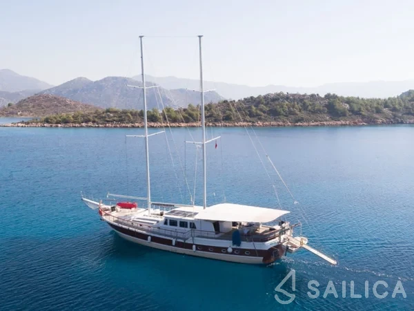 Gulet - Yacht Charter Sailica
