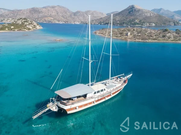 Gulet - Yacht Charter Sailica