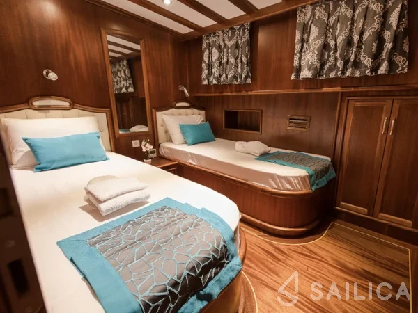 Gulet - Yacht Charter Sailica