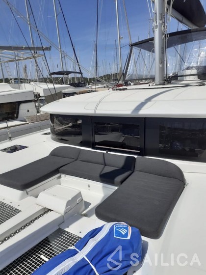 Lagoon 46  - Yacht Charter Sailica