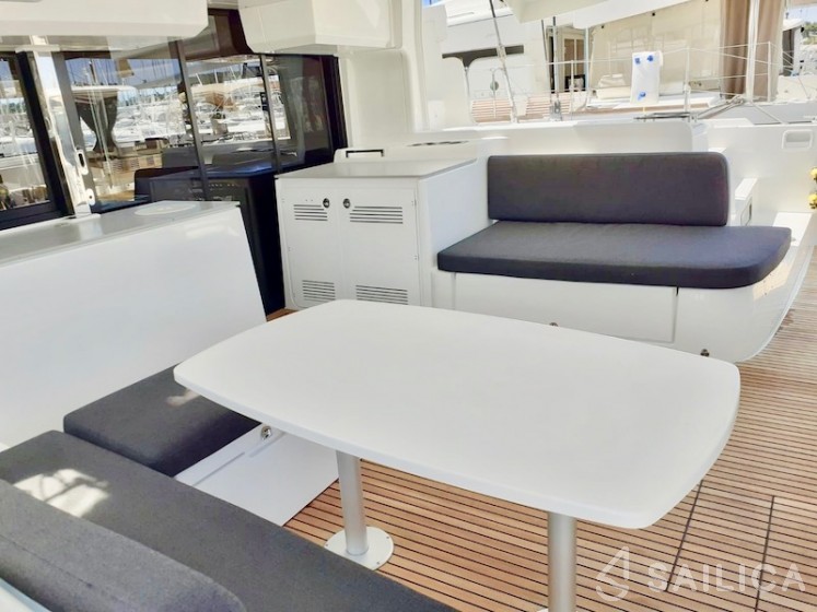 Lagoon 46  - Yacht Charter Sailica