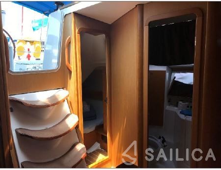 Sun Odyssey 36i - Yacht Charter Sailica