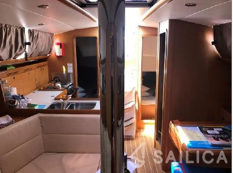 Sun Odyssey 36i - Yacht Charter Sailica