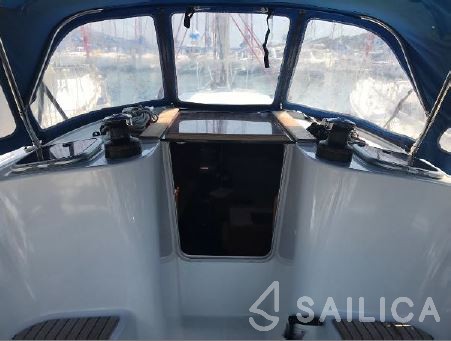 Sun Odyssey 36i - Yacht Charter Sailica