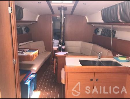 Sun Odyssey 36i - Yacht Charter Sailica
