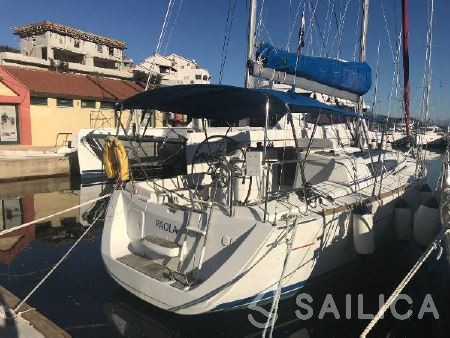 Sun Odyssey 33i - Yacht Charter Sailica