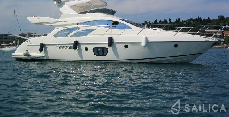 Azimut 55 - Yacht Charter Sailica