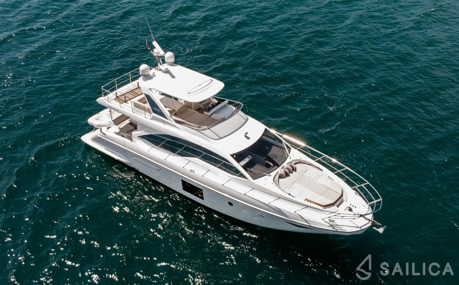 Azimut 55 - Yacht Charter Sailica