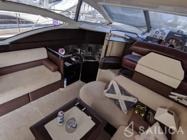 Azimut 43 - Yacht Charter Sailica