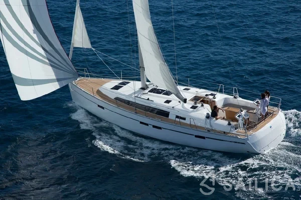 Bavaria 46 Cruiser - Yacht Charter Sailica