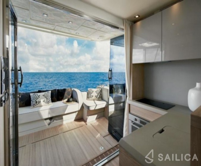 Monte Carlo 5 - Yacht Charter Sailica
