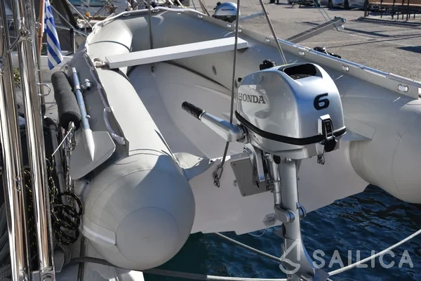 Lagoon 42 - Yacht Charter Sailica