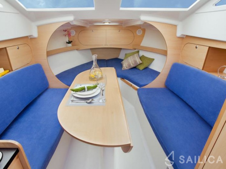 Delphia Nano - Yacht Charter Sailica
