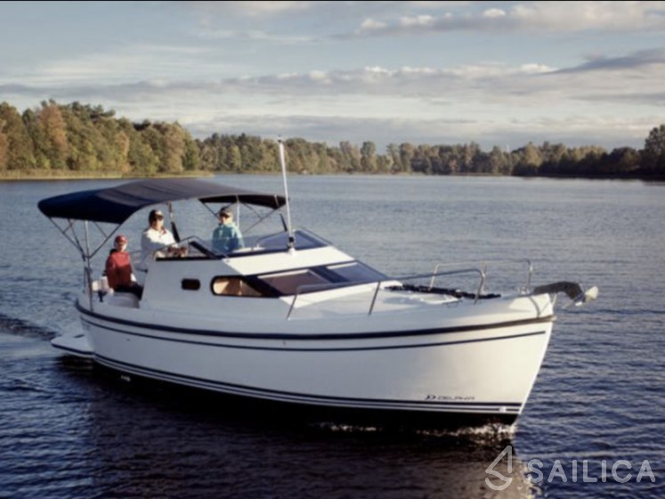 Delphia Nano - Yacht Charter Sailica