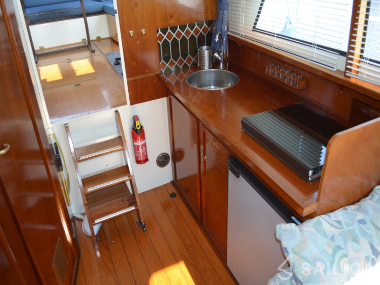 De Drait Doerak 850 OK - Yacht Charter Sailica
