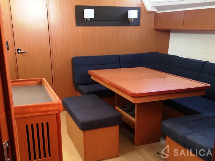 Bavaria 46 Cruiser - Yacht Charter Sailica