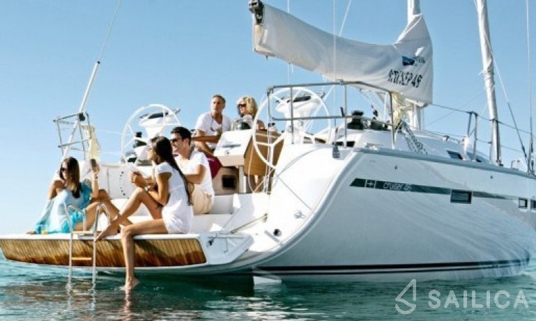 Bavaria 46 Cruiser - Yacht Charter Sailica