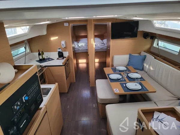 Sun Odyssey 490 - Yacht Charter Sailica