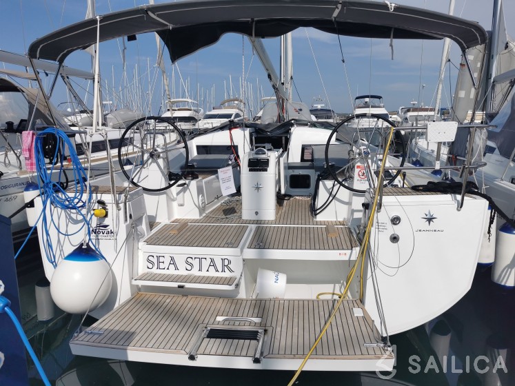 Sun Odyssey 440 - Yacht Charter Sailica