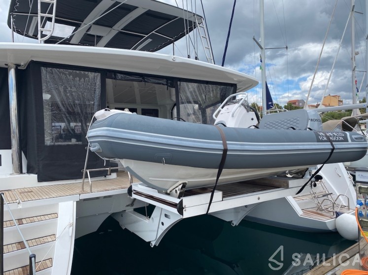 Lagoon 52F - Yacht Charter Sailica