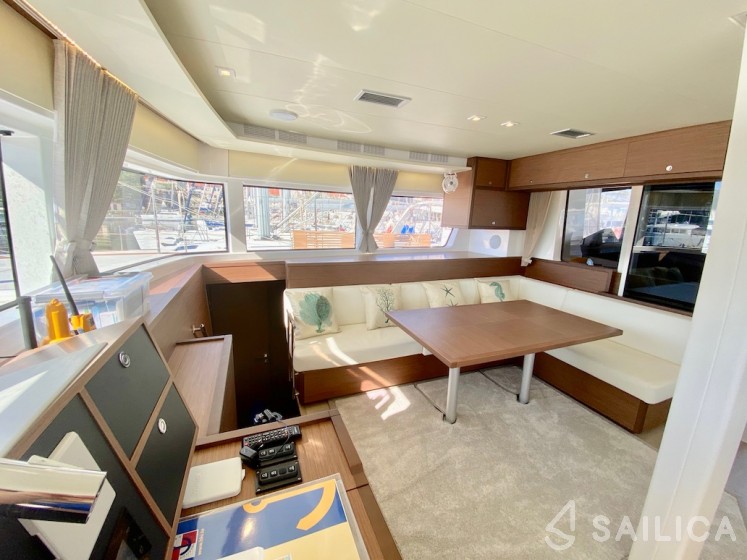 Lagoon 52F - Yacht Charter Sailica