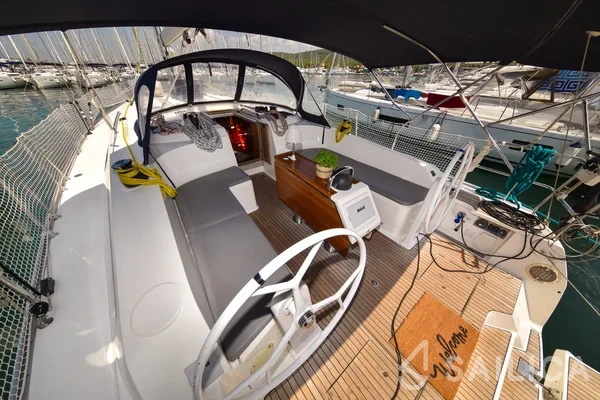 Bavaria 46 Cruiser - Yacht Charter Sailica