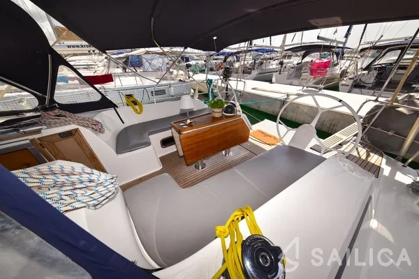 Bavaria 46 Cruiser - Yacht Charter Sailica