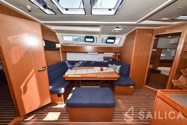 Bavaria 46 Cruiser - Yacht Charter Sailica