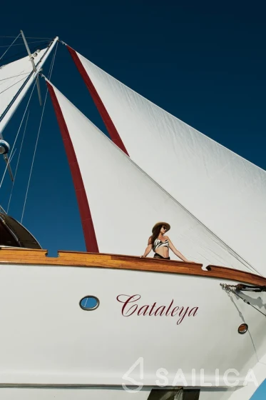 Gulet - Yacht Charter Sailica