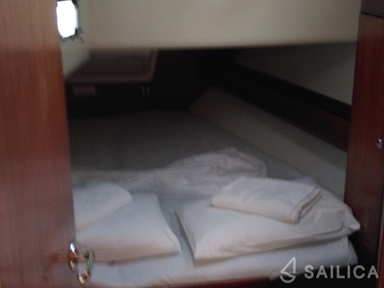 Bavaria 44 - Yacht Charter Sailica