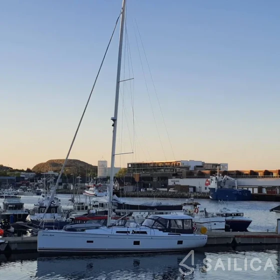 Hanse 458 - Yacht Charter Sailica